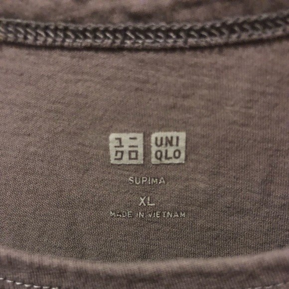 ⛔️SOLD⛔️ Uniqlo 🌚 100% Cotton Tank Top - Picture 2 of 8